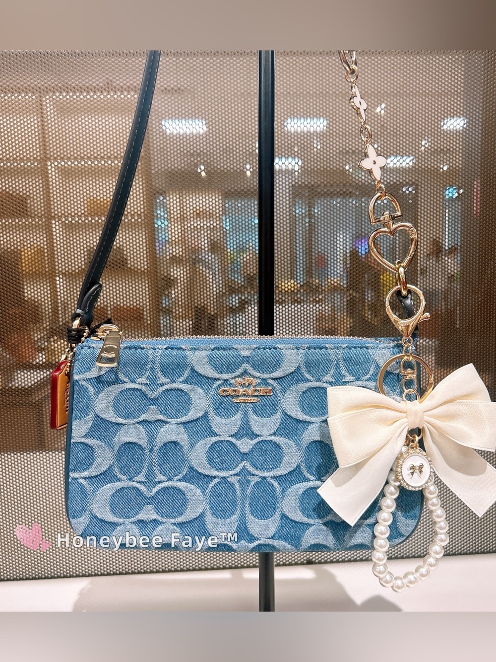 Coach Nolita 19 Signature Canvas Wristlet with Pearl Bow Charm cde31